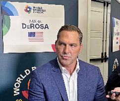 Baseball: U.S. manager DeRosa meets press