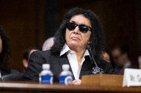 Hearings to examine balancing the interests of local radio, songwriters, and performers in the digital age