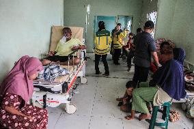 Landslides Destroy Aceh Villages - Indonesia