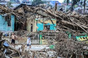 Landslides Destroy Aceh Villages - Indonesia