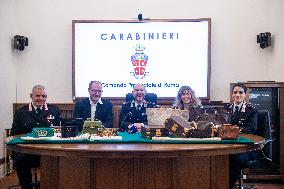 Carabinieri Return Stolen Bags In Press Conference - Rome