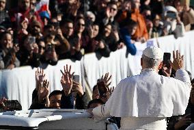 Pope Leo XIV Leads The General Audience - Vatican