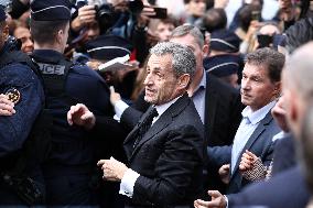 Nicolas Sarkozy at His First Book Signing for Le Journal D'un Prisonnier - Paris