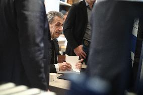 Nicolas Sarkozy at His First Book Signing for Le Journal D'un Prisonnier - Paris