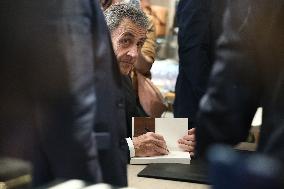 Nicolas Sarkozy at His First Book Signing for Le Journal D'un Prisonnier - Paris