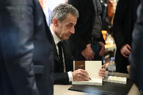 Nicolas Sarkozy at His First Book Signing for Le Journal D'un Prisonnier - Paris
