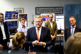 King Willem-Alexander Visits General Treasury Agency - The Hague