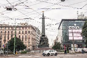 Piazza Del Duomo Monument Reopens in 5 Days - Milan