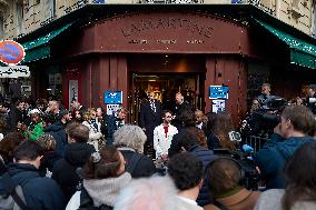 Nicolas Sarkozy at His First Book Signing for Le Journal D'un Prisonnier - Paris