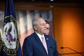 Radio/TV Gallery press conference held by republican House leadership