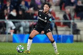 UEFA Women's Champions League - Atletico de Madrid v FC Bayern Munchen