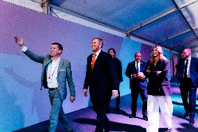 King Willem Alexander At IHF Womens Handball Championship - Rotterdam