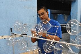 Production of Christmas Glass Spheres - Mexico