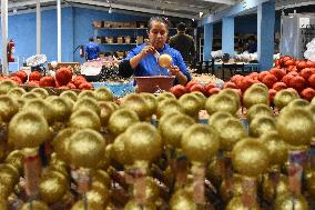 Production of Christmas Glass Spheres - Mexico
