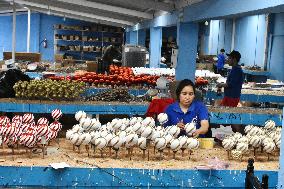 Production of Christmas Glass Spheres - Mexico