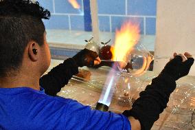 Production of Christmas Glass Spheres - Mexico