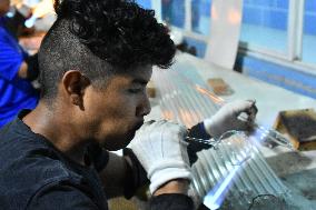 Production of Christmas Glass Spheres - Mexico
