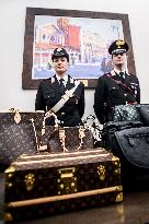 Carabinieri Return Stolen Bags In Press Conference - Rome