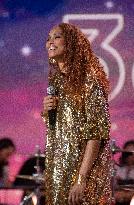 39th Telethon Show - Paris