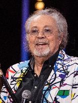 39th Telethon Show - Paris