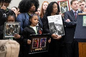 Press conference on gun violence prevention Hart Senate office building