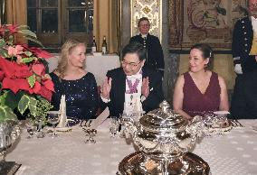 Nobel laureate Sakaguchi in Stockholm