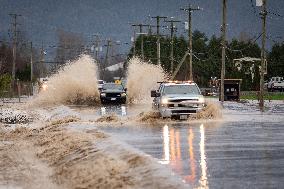 Canada Suffers Severe Flooding and Thousands Evacuated