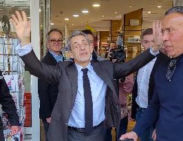Nicolas Sarkozy Signing Copies of His Book - Marseille