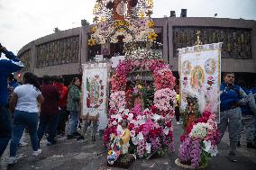 Pilgrims Continue Their Journey Toward Basilica of Guadalupe - Mexico