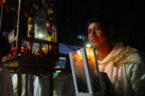 Pilgrims Continue Their Journey Toward Basilica of Guadalupe - Mexico