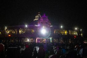 Pilgrims Continue Their Journey Toward Basilica of Guadalupe - Mexico