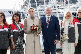 NO TABLOIDS - Prince Albert And Princess Charlene With Elders at Red Cross Monegasque Event - Monaco