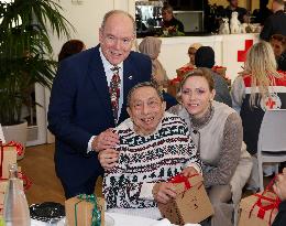 NO TABLOIDS - Prince Albert And Princess Charlene With Elders at Red Cross Monegasque Event - Monaco