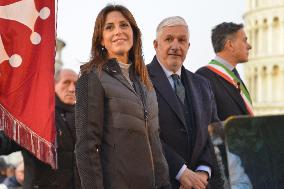 Arrival Of Olympic Flame in the Piazza dei Miracoli - Pisa