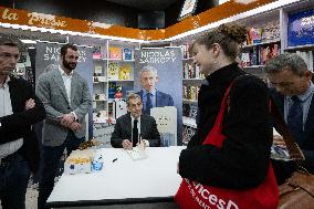 Nicolas Sarkozy At Public Book Signing Event - Menton