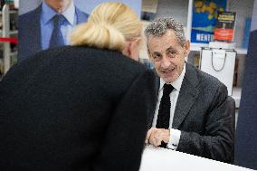 Nicolas Sarkozy At Public Book Signing Event - Menton