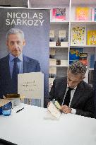 Nicolas Sarkozy At Public Book Signing Event - Menton