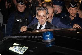 Nicolas Sarkozy At Public Book Signing Event - Menton