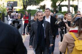 Nicolas Sarkozy And His Son On His Way To Book Signing - Menton