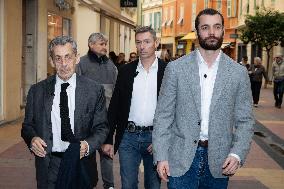 Nicolas Sarkozy And His Son On His Way To Book Signing - Menton