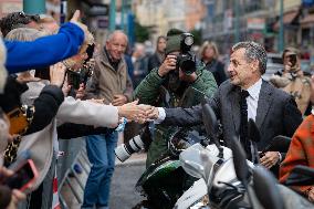 Nicolas Sarkozy And His Son On His Way To Book Signing - Menton