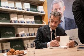 Nicolas Sarkozy At Book Signing Event - Paris