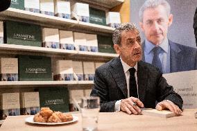 Nicolas Sarkozy At Book Signing Event - Paris