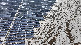 Solar Thermal + Photovoltaic" Integrated Base in Hami