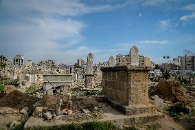 Cemeteries Destroyed In Gaza Strikes