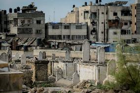 Cemeteries Destroyed In Gaza Strikes