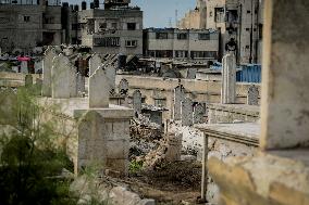 Cemeteries Destroyed In Gaza Strikes