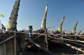 Fishers Unload Fresh Seafood by Boats - Chittagong