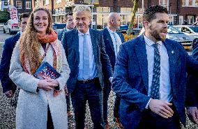Geert Wilders Starts Tour Of Asylum Center - Papendrecht