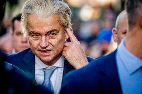 Geert Wilders Starts Tour Of Asylum Center - Papendrecht